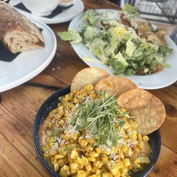 The Grove - Cocktail Bars Near Me - Penngrove, California