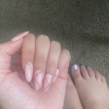 Topline Nails - Nail Salons Near Me - Lawndale, California