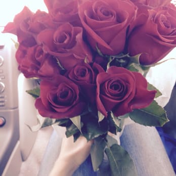 Fallon’s Flowers - Roses - Florists Near Me - Raleigh, North Carolina