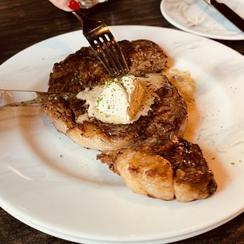 Rustic Chophouse - Ribeye - Steakhouses Near Me - Broken Arrow, Oklahoma