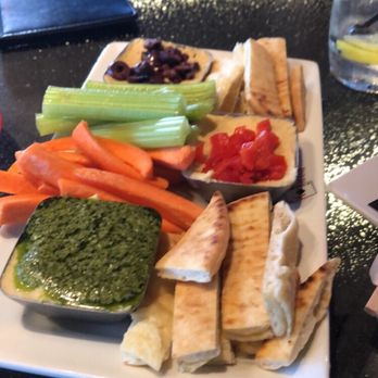 Parlay Lounge - Hummus flight - Lounges Near Me - Washington, Pennsylvania