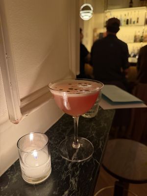 Maison Bar À Vins by null