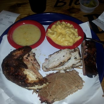 Blanco BBQ - Sadly they ran out of sausage, so I substituted the "House Special" plate to include chicken. But only 1 rib? whahhhh - Barbeque Near Me - San Antonio, Texas