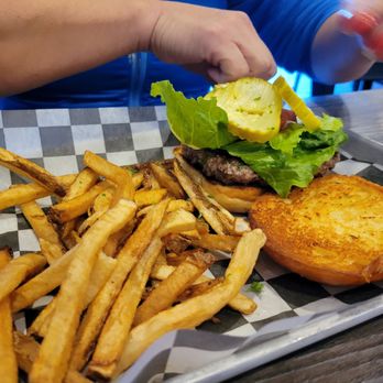 Coopers Tavern - Burgers Near Me - Edgewater, Maryland