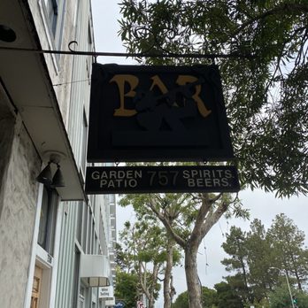 No Name Bar - Dive Bars Near Me - Sausalito, California No Name Bar - Dive Bars Near Me - Sausalito, California