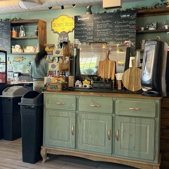 Honey Bean Cafe - The pickup counter - Coffee & Tea Near Me - Norfolk, Massachusetts