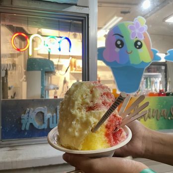Lahaina Shave Ice - mango and strawberry - Desserts Near Me - Honolulu, Hawaii Lahaina Shave Ice - mango and strawberry - Desserts Near Me - Honolulu, Hawaii