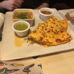 Morelianos - Quesadilla Barbacoa