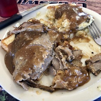 Crosswinds Restaurant - Payson Airport - Open Face Hot Roast beef w/mashed potatoes - American Near Me - Payson, Arizona