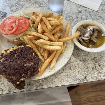 Alta's Burger Bar - Burgers Near Me - Smith River, California