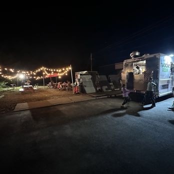 Foodie Adda - Food Trucks Near Me Foodie Adda - Food Trucks Near Me