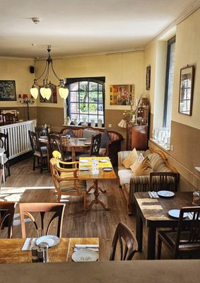 Anna's Café by null