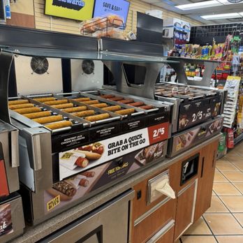 Love's Travel Stop - Convenience Stores Near Me - Quartzsite, Arizona