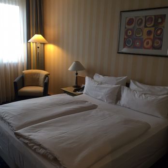 Hotel NH Danube City - Hotels Near Me - Vienna, 9 Hotel NH Danube City - Hotels Near Me - Vienna, 9