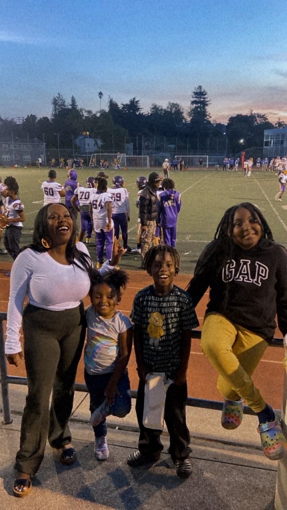 OAKLAND HIGH SCHOOL Updated September 2024 14 Photos 1023