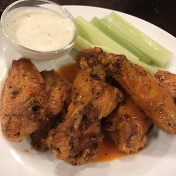 Gregorio's Trattoria - Having wings for dinner - Italian Near Me - Reston, Virginia