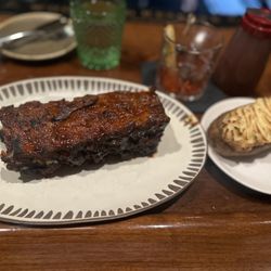 Gale Street Inn - Chicago - Ribs and Twice Baked Potato