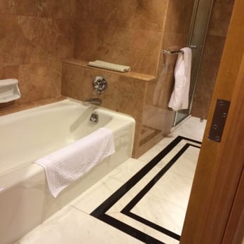 九龍海逸君綽酒店 - Hotels Near Me - Hong Kong, HK 九龍海逸君綽酒店 - Hotels Near Me - Hong Kong, HK