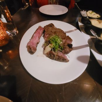 Michael Jordan's Steak House - Chicago - NY Strip steak - Steakhouses Near Me - Chicago, Illinois Michael Jordan's Steak House - Chicago - NY Strip steak - Steakhouses Near Me - Chicago, Illinois