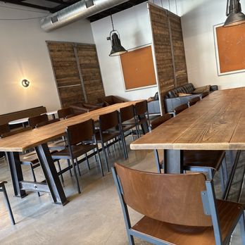 Local Habit - Lobby - Coffee & Tea Near Me - Broken Bow, Oklahoma