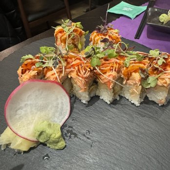 Mr Sushi - MS03. Queens Roll - Japanese Near Me - Brooklyn, New York