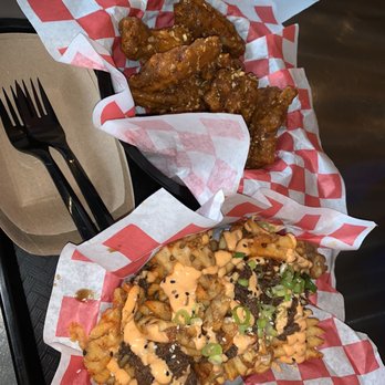 Chi-Kin - Buffalo garlic wings & Bulgogi fries - Korean Near Me - Orlando, Florida