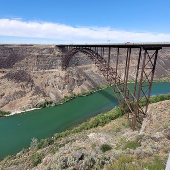 Buzz Langdon Visitor Center - Perrine Bridge - Perrine Memorial Bridge. Truss spanning the Snake River. Minimalist construction. - Visitor Centers Near Me - Twin Falls, Idaho