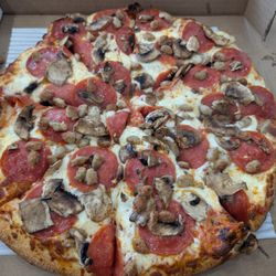 Brothers Pizza - Walk-in special with 3 toppings