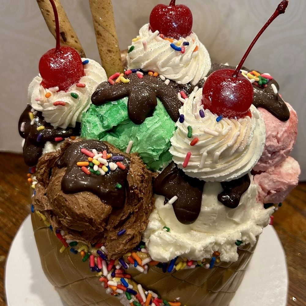 Fleming's Simply Divine Sweets - An edible work of art - Desserts Near Me - Charlotte, North Carolina Fleming's Simply Divine Sweets - An edible work of art - Desserts Near Me - Charlotte, North Carolina