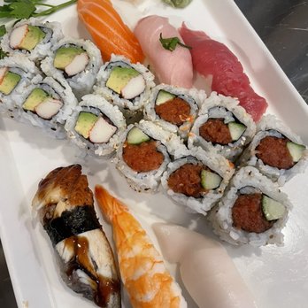 En Bistro & Sushi - Sushi Bars Near Me - Potomac, Maryland En Bistro & Sushi - Sushi Bars Near Me - Potomac, Maryland