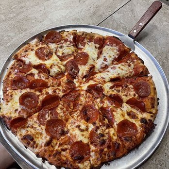 The Pizza Shoppe - Pepperoni pizza with extra cheese - Pizza Near Me - Metairie, Louisiana The Pizza Shoppe - Pepperoni pizza with extra cheese - Pizza Near Me - Metairie, Louisiana