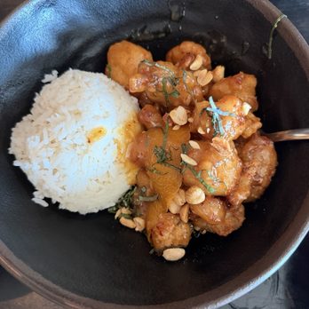 Old Thousand - Orange Chicken - Cocktail Bars Near Me - Austin, Texas