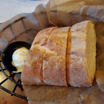 Red Fox Bar & Grille - Bread - American Near Me - Jackson, New Hampshire