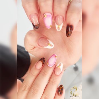 Pixie Nails & Spa - Nail Salons Near Me - Lincoln, Nebraska