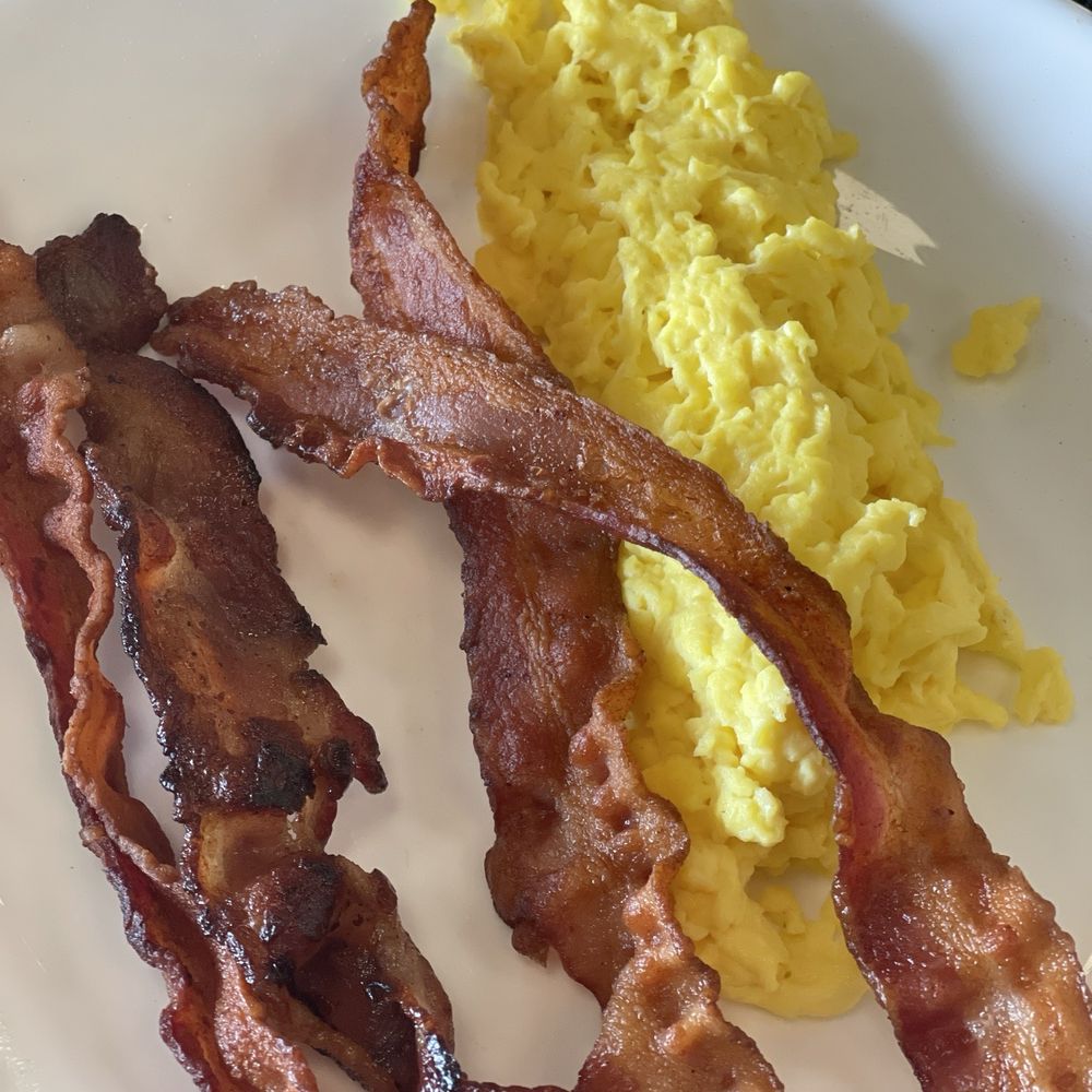 Wally Waffle - Bacon and eggs - Breakfast & Brunch Near Me - Akron, Ohio