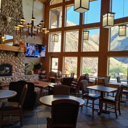 Salmon Rapids Lodge