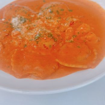 Cosmo's Bistro - Ravioli shrimp with pink sauce ( special of the day ) - Italian Near Me - Glendora, California
