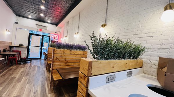 Lucy's Vietnamese - 649 Grand St by null