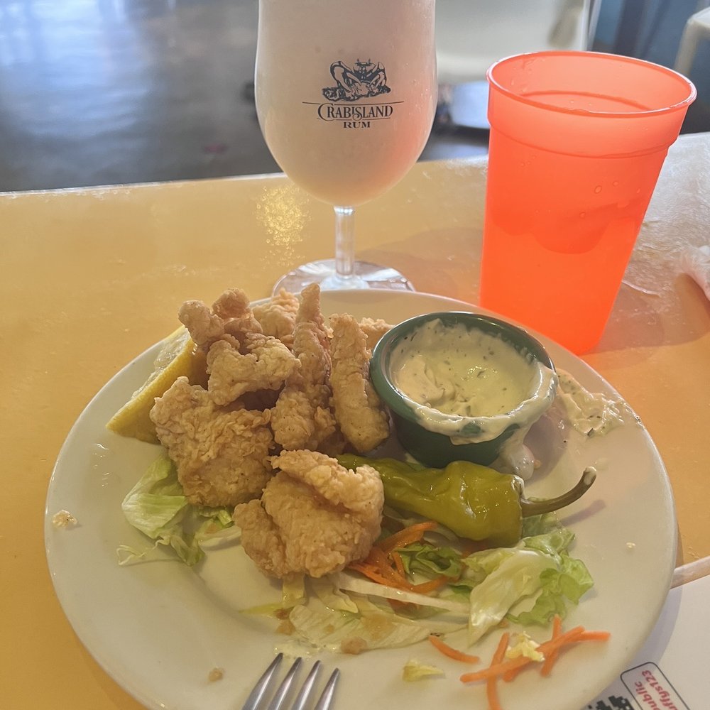 Duffy's - Fish bites & passion fruit daiquiri - Coffee & Tea Near Me - Vieques, Puerto Rico
