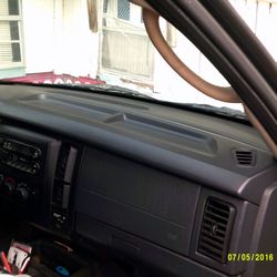 Texas Car Buyers - 02 Dodge Dakota Sport Ext Cab
