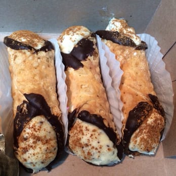 Fantasy Cakes - Cannoli - Desserts Near Me - Vacaville, California Fantasy Cakes - Cannoli - Desserts Near Me - Vacaville, California