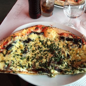 La Pizza Cresci - Italian Near Me - Cannes, 06 La Pizza Cresci - Italian Near Me - Cannes, 06