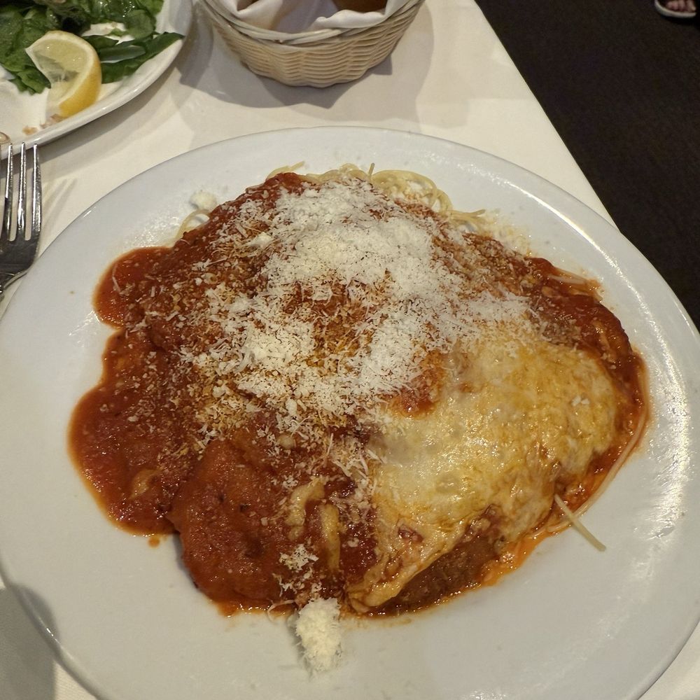 Assaggio Bistro - Italian Near Me - Honolulu, Hawaii Assaggio Bistro - Italian Near Me - Honolulu, Hawaii