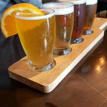 American Grub - BEERFLIGHTS! - Burgers Near Me - Tustin, California