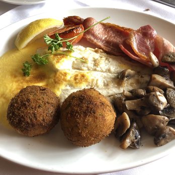 Renvyle House Hotel - Fish Hollandaise, with mushrooms, bacon, and potatoes - Hotels Near Me - Connemara, G
