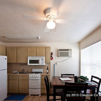 Parmer's Resort - Sailfish Room with small, but fully functional kitchen - Resorts Near Me - Little Torch Key, Florida Parmer's Resort - Sailfish Room with small, but fully functional kitchen - Resorts Near Me - Little Torch Key, Florida