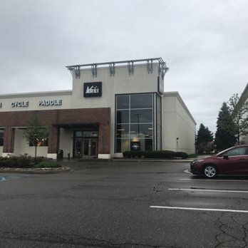 REI - Bikes Near Me - Troy, Michigan