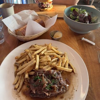 Galinette - Steak frites - French Near Me - San Francisco, California Galinette - Steak frites - French Near Me - San Francisco, California