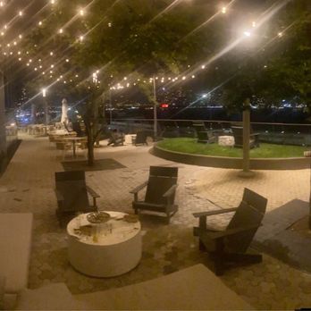 Riverpark - New American Near Me - New York, New York