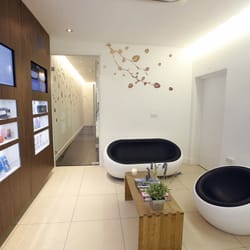 Alkali Aesthetics - The waiting area- http://alkaliaesthetics.co.uk/why-alkali/studio/